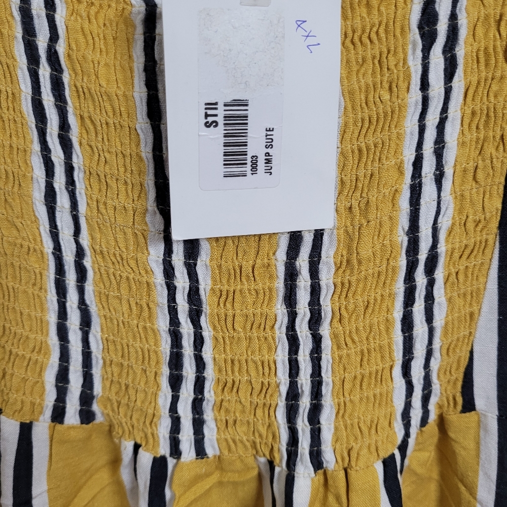 Midi Dress - Flat Price - Picture 5 of 7